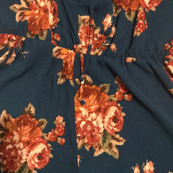 Floral romper - Picture 3 of 4